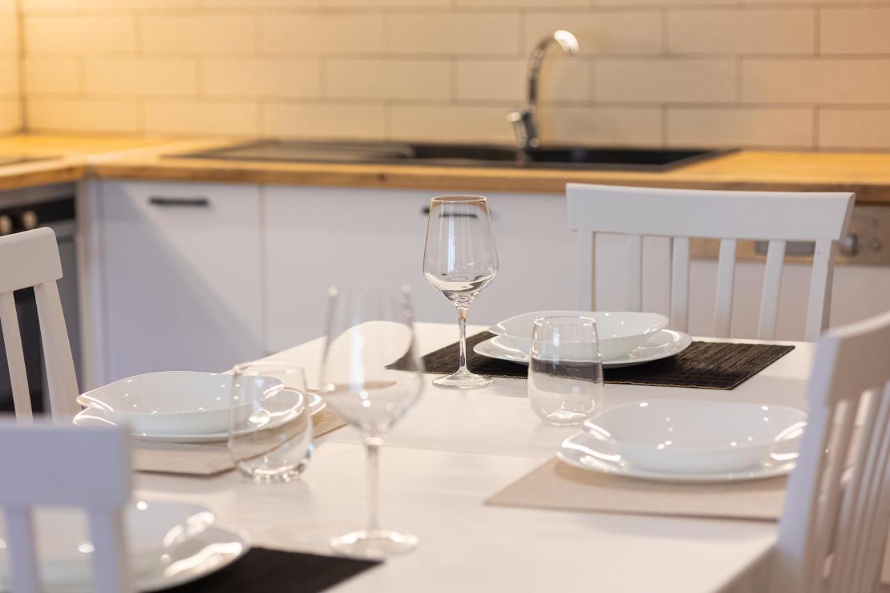 Vlorë Victoria Lungomare Apartment מראה חיצוני תמונה