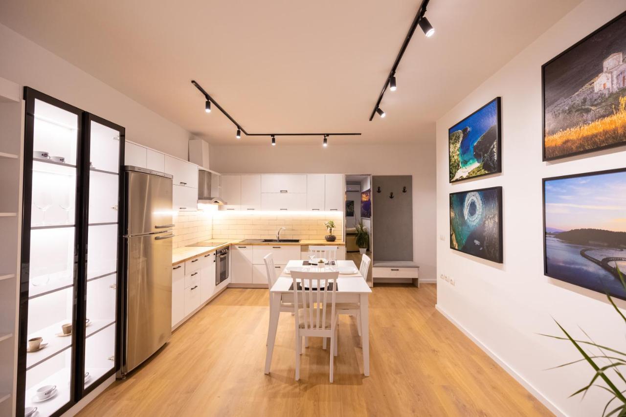 Vlorë Victoria Lungomare Apartment מראה חיצוני תמונה