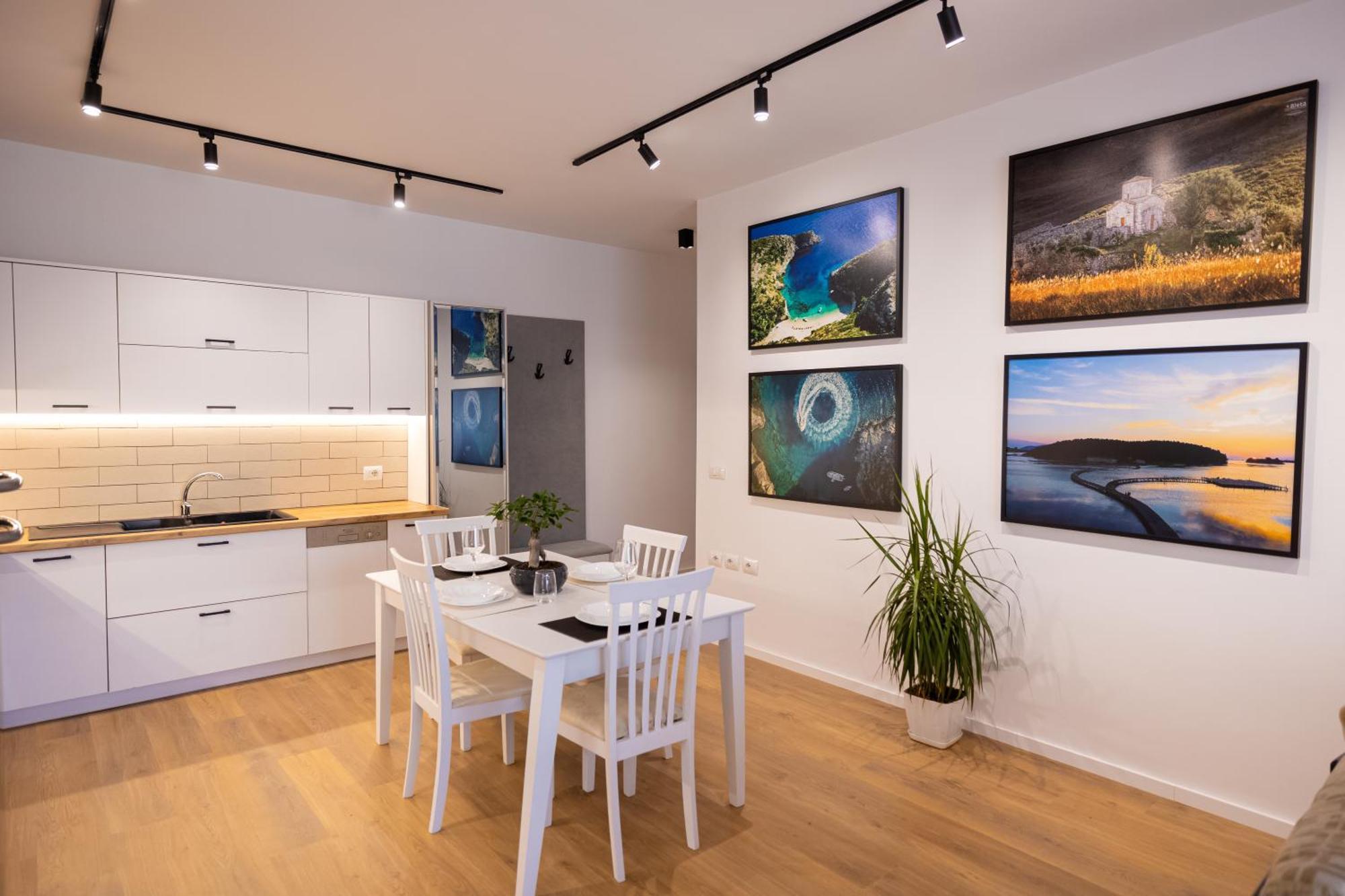 Vlorë Victoria Lungomare Apartment מראה חיצוני תמונה